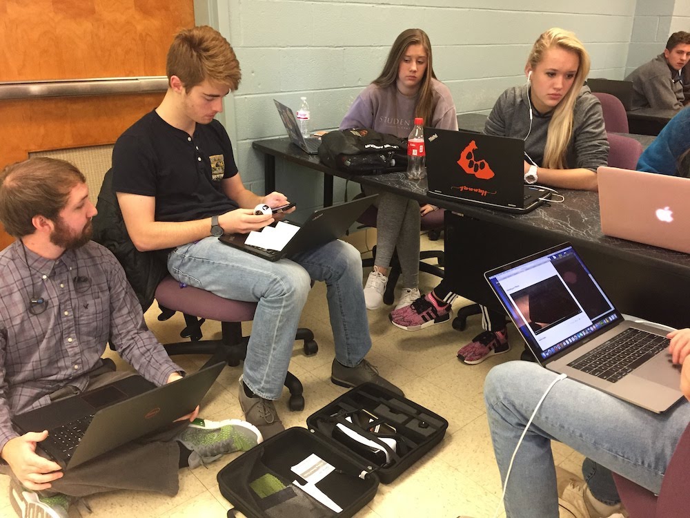 My students learning how to operate a 360° camera